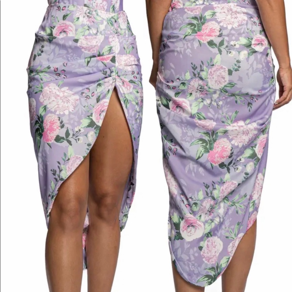 Super cute skirt! New